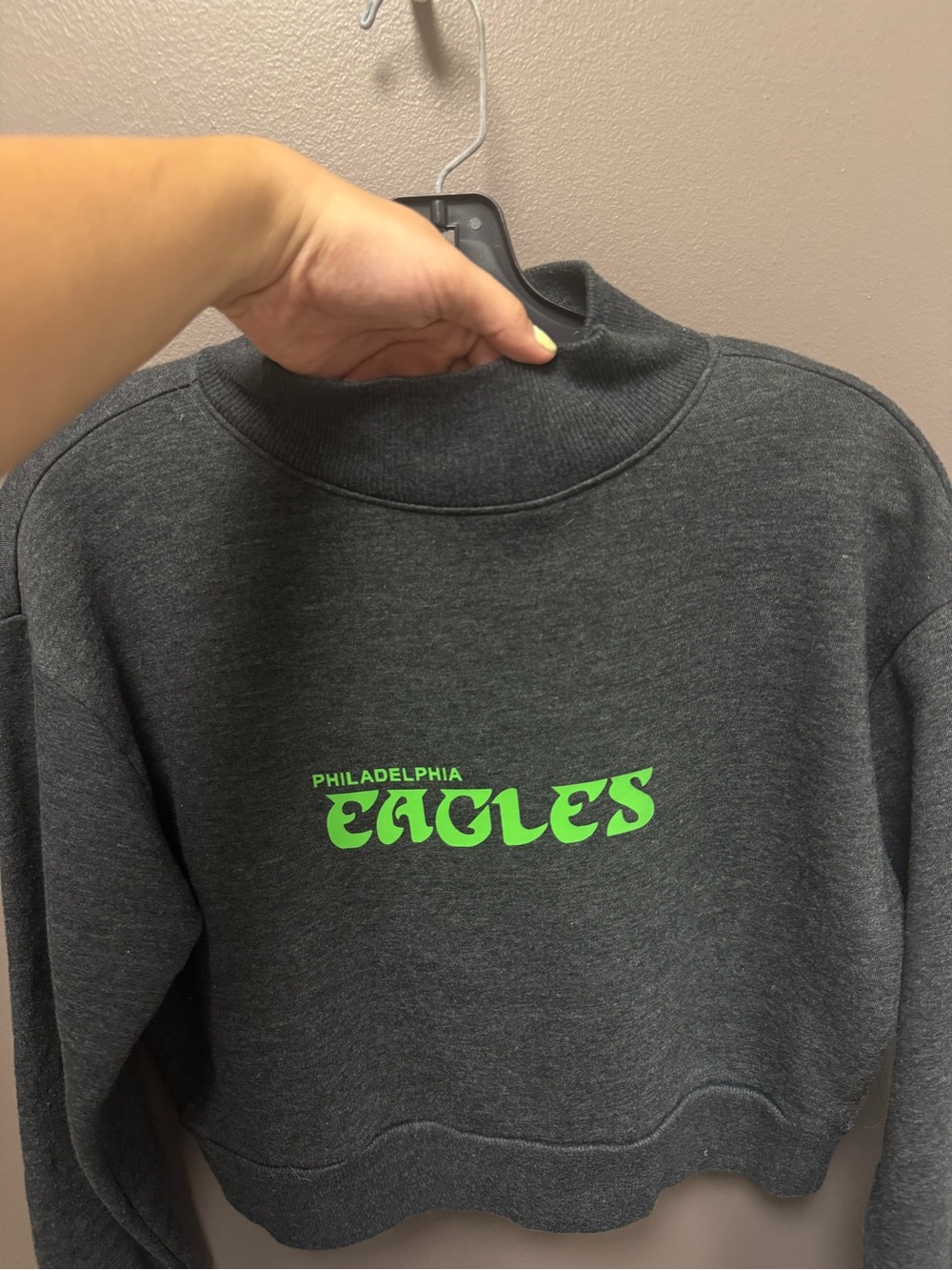 Philadelphia Eagles Charcoal Cropped Mock Neck Sweatshirt - Picture 6 of 14